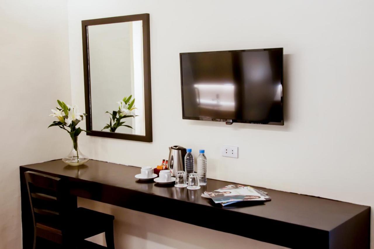 Pina Suites Ормок Экстерьер фото